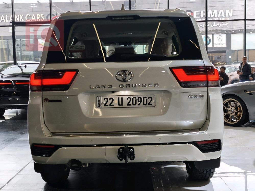 تويوتا لاندكروزر